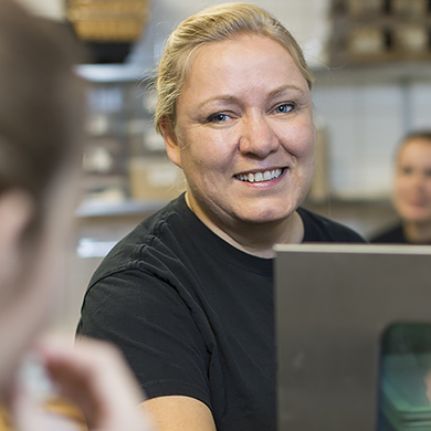 GE Christina 2021 Col