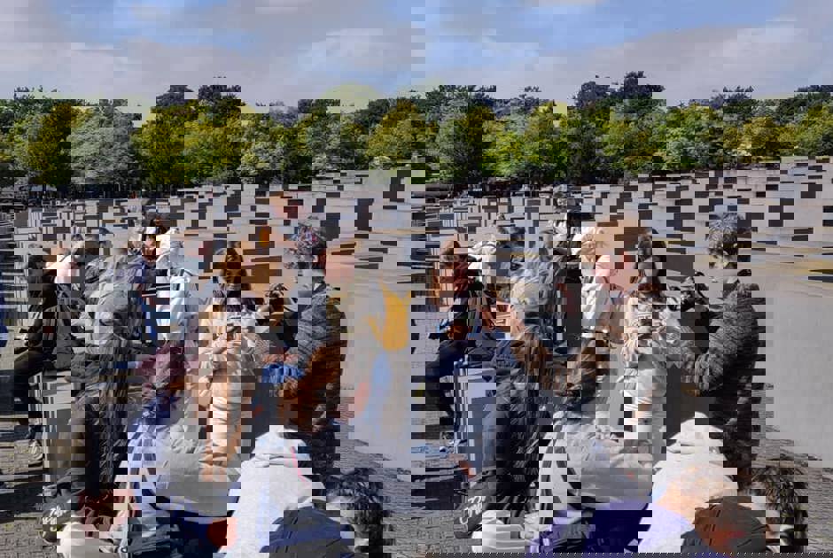 240884932 4524993614189915 1322179221487640676 N